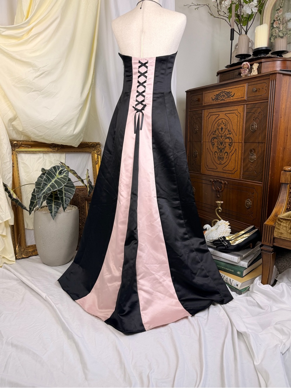 Vintage Scott McClintock Black and Pink Satin Strapless Prom Gown Dress Goth